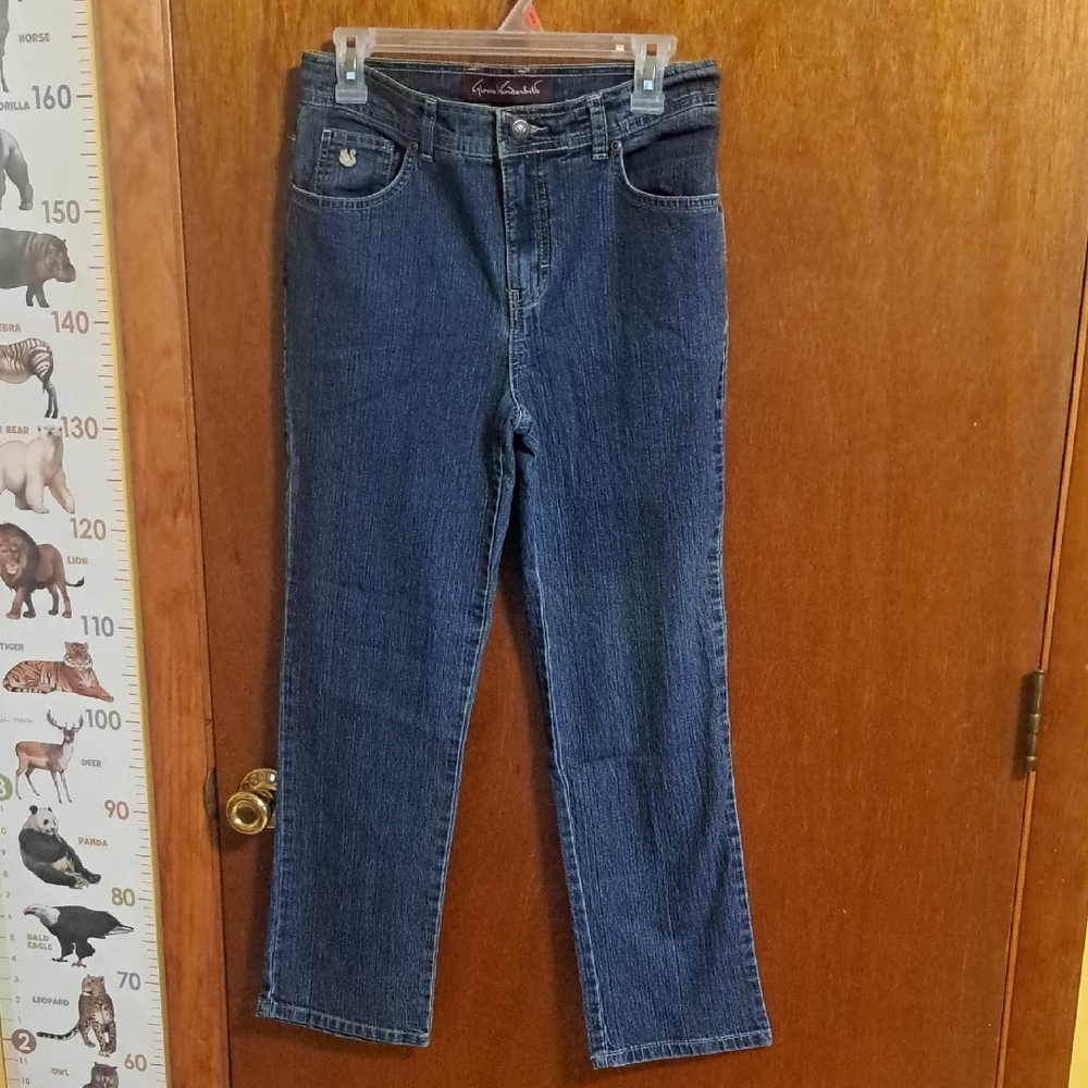 Women's Gloria Vanderbilt Jeans Size  6 Petite Average